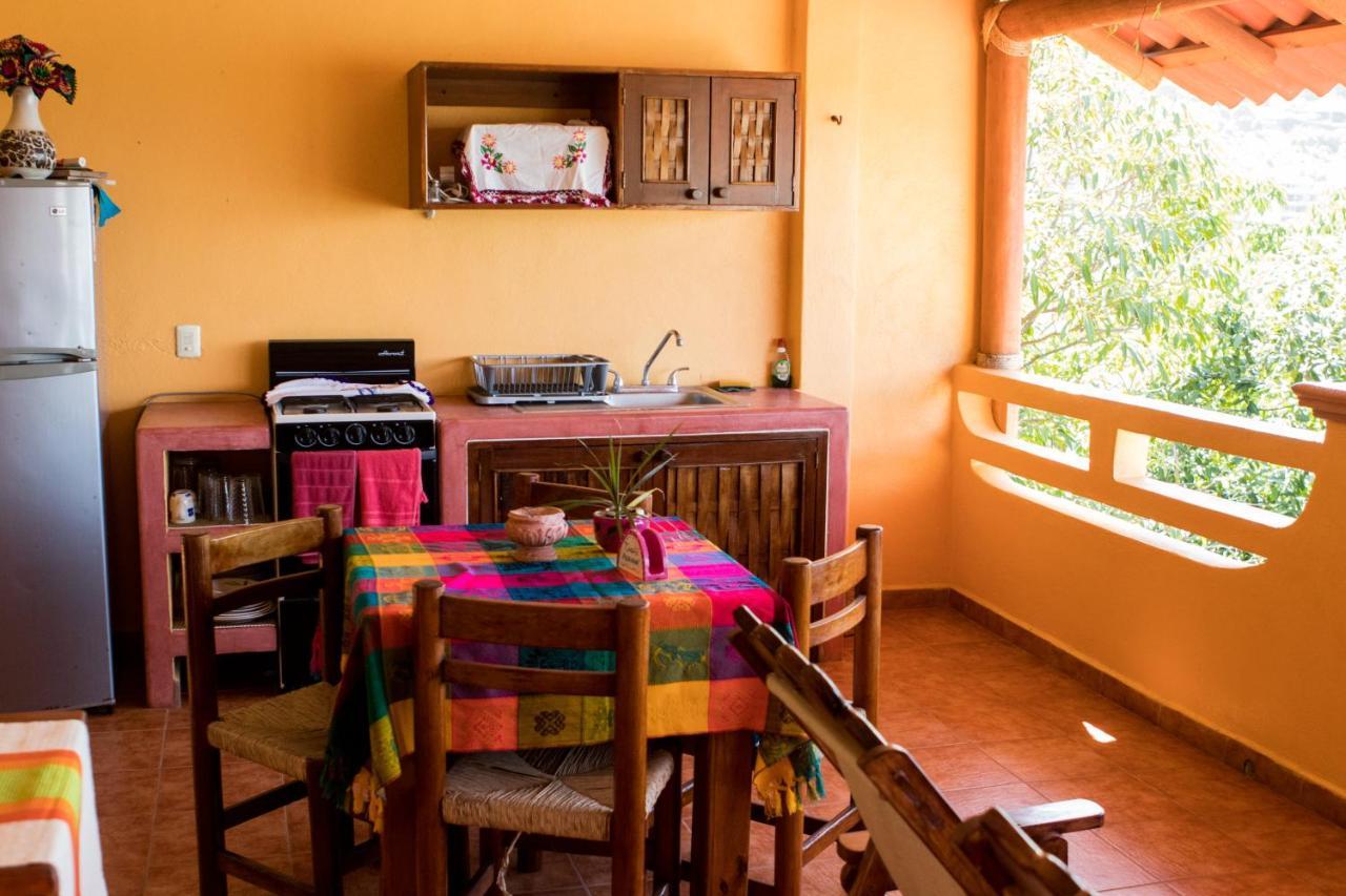 Hotel Casa Adriana Zihuatanejo Exterior foto